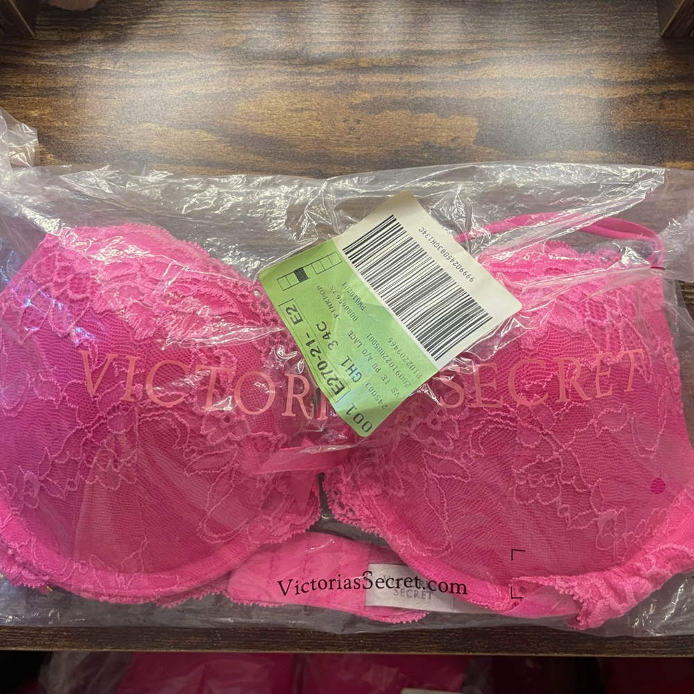Victoria’s Secret Very Sexy Bra 34C